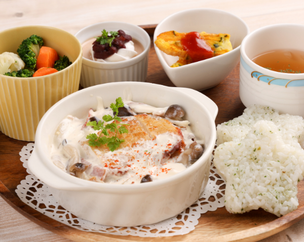 チキンのクリーム煮プレート